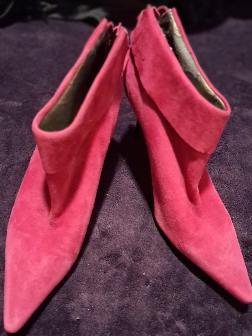 Women's Suede Pointed-Toe Ankle Boots - Pink